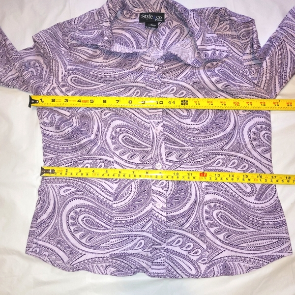Style & Co Petite: Purple Paisley 3/4 Sleeve, Deep-Cut Button-Down Top, Size 8P - Picture 11 of 16